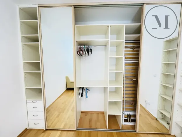 Pronájem bytu 1+1, České Budějovice, Riegrova, 55 m2