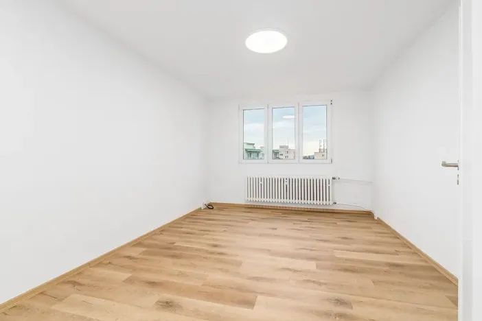 Prodej bytu 3+1, České Budějovice, Lidická tř., 72 m2