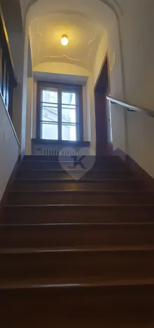 Pronájem kanceláře, Praha - Staré Město, Týnská, 122 m2