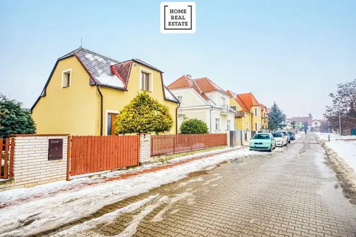 Prodej rodinného domu, Praha - Dolní Měcholupy, U svornosti, 117 m2