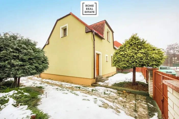 Prodej rodinného domu, Praha - Dolní Měcholupy, U svornosti, 117 m2