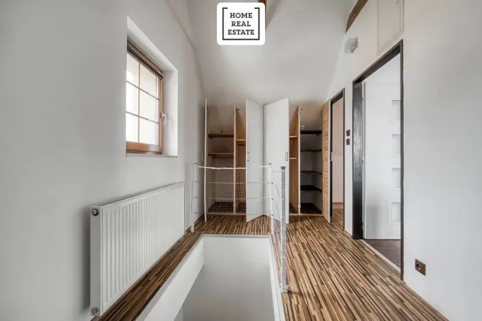 Prodej rodinného domu, Praha - Dolní Měcholupy, U svornosti, 117 m2