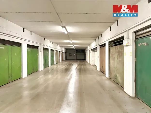 Pronájem garáže, Kladno, Americká, 17 m2