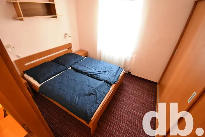 Pronájem bytu 2+1, Karlovy Vary, Vítězná, 54 m2