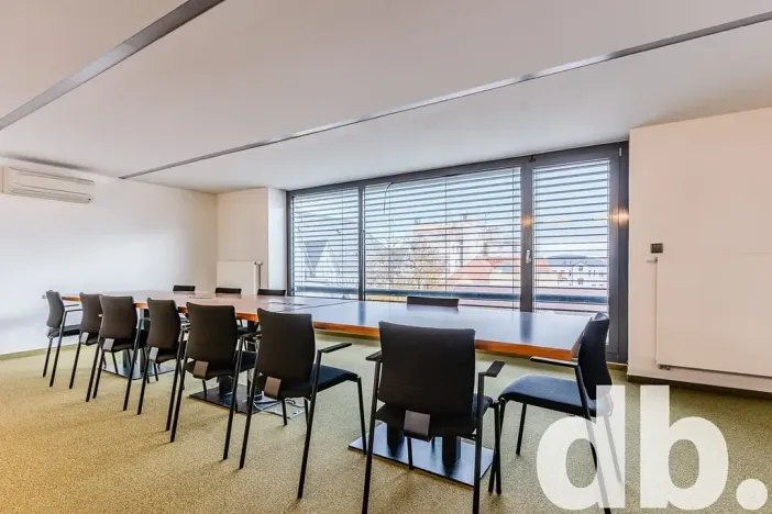 Pronájem kanceláře, Cheb, 26. dubna, 260 m2