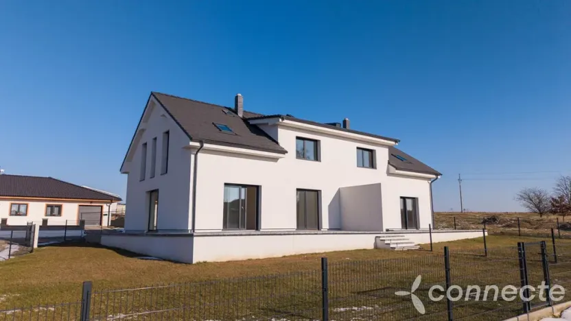 Prodej rodinného domu, Klenovice, 286 m2