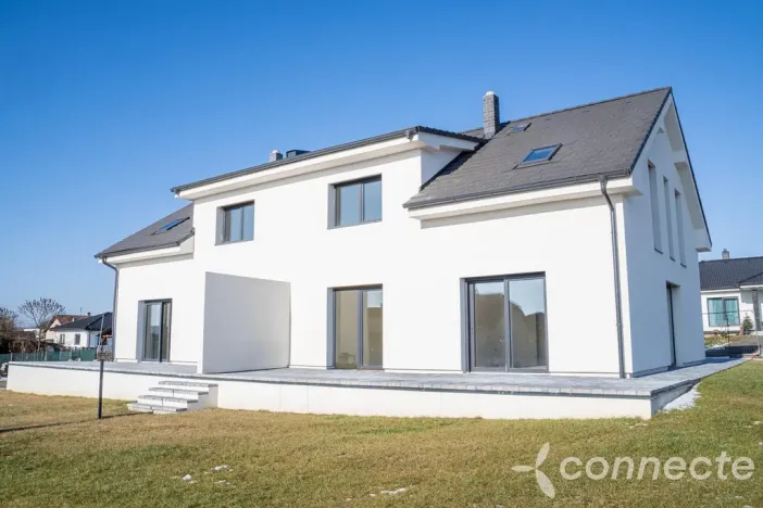 Prodej rodinného domu, Klenovice, 286 m2