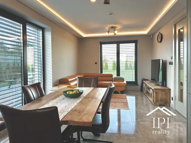 Prodej rodinného domu, Praha - Březiněves, Zvěřinových, 155 m2