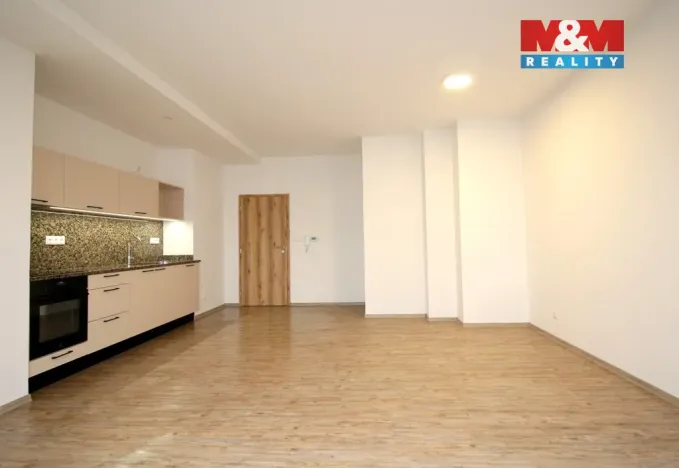 Pronájem bytu 1+kk, Týniště nad Orlicí, 17. listopadu, 45 m2