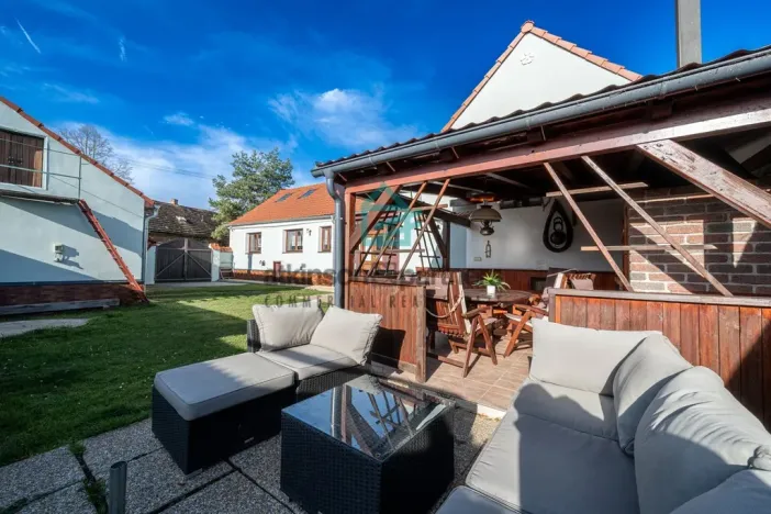 Prodej rodinného domu, Dráchov, 253 m2