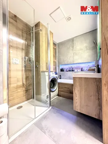 Prodej bytu 3+1, Ostrava - Zábřeh, Petruškova, 70 m2