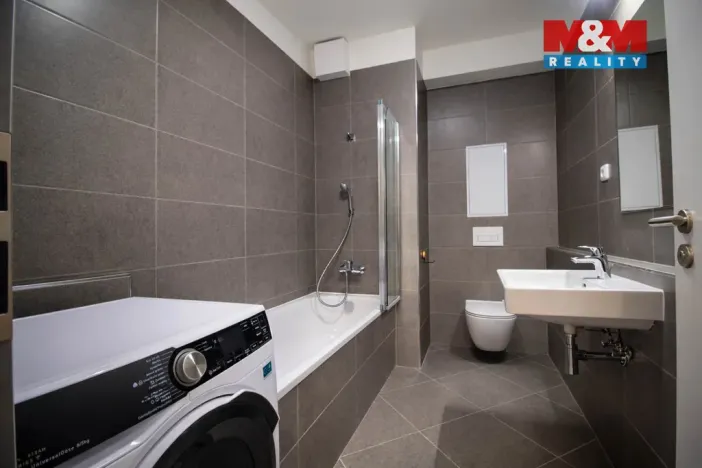 Pronájem bytu 2+kk, Praha, Stočesova, 53 m2