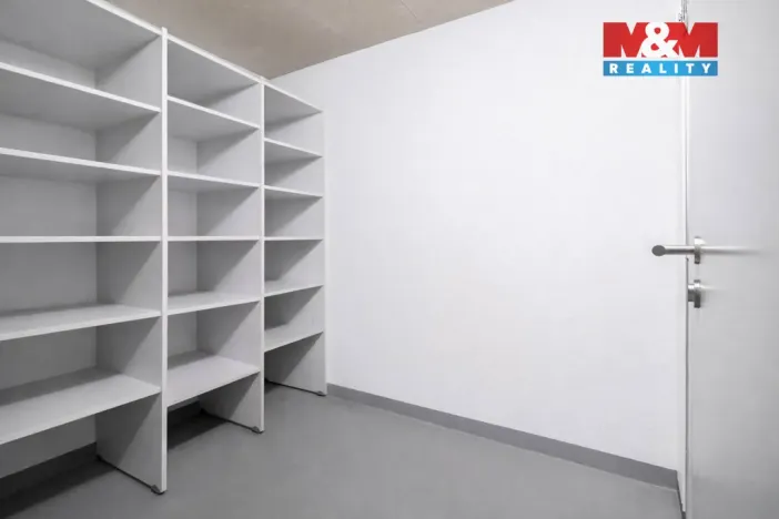 Pronájem bytu 2+kk, Praha, Stočesova, 53 m2