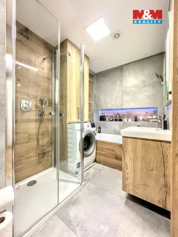 Prodej bytu 3+1, Ostrava - Zábřeh, Petruškova, 70 m2