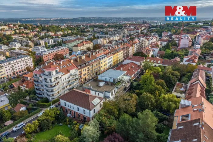 Prodej bytu 4+kk, Praha - Břevnov, Šlikova, 217 m2