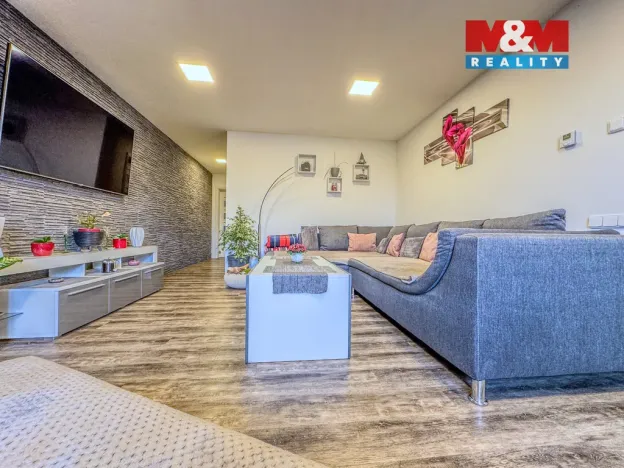 Prodej rodinného domu, Lovosice, S. K. Neumanna, 200 m2