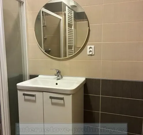 Pronájem bytu 2+kk, Praha - Kyje, Farkašova, 50 m2