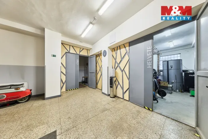 Prodej výrobních prostor, Trutnov - Horní Staré Město, 1667 m2