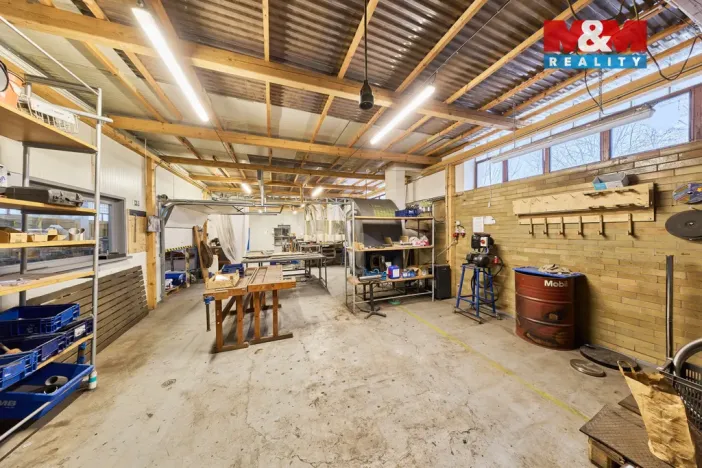 Prodej výrobních prostor, Trutnov - Horní Staré Město, 1667 m2