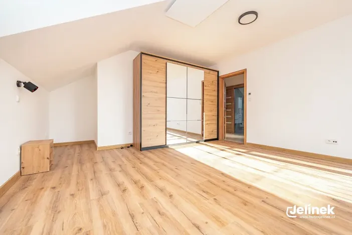 Prodej bytu 4+kk, Čistá, 99 m2