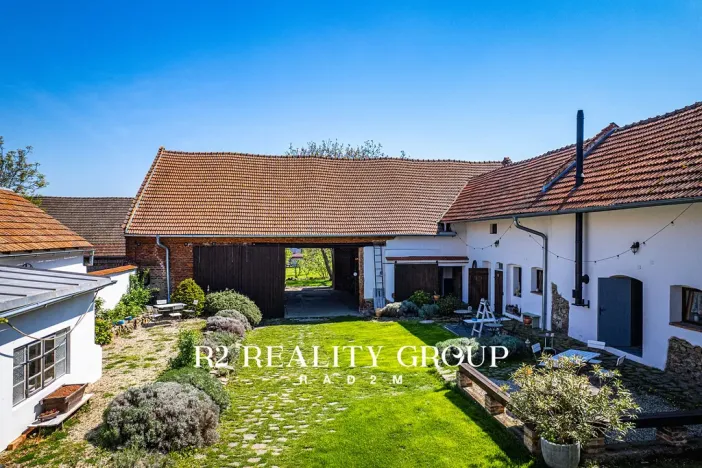 Pronájem rodinného domu, Skalka, 446 m2