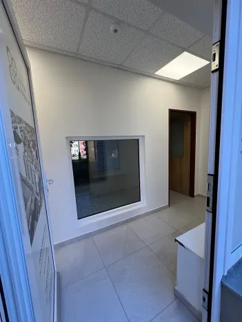 Prodej kanceláře, Karlovy Vary, Spálená, 92 m2