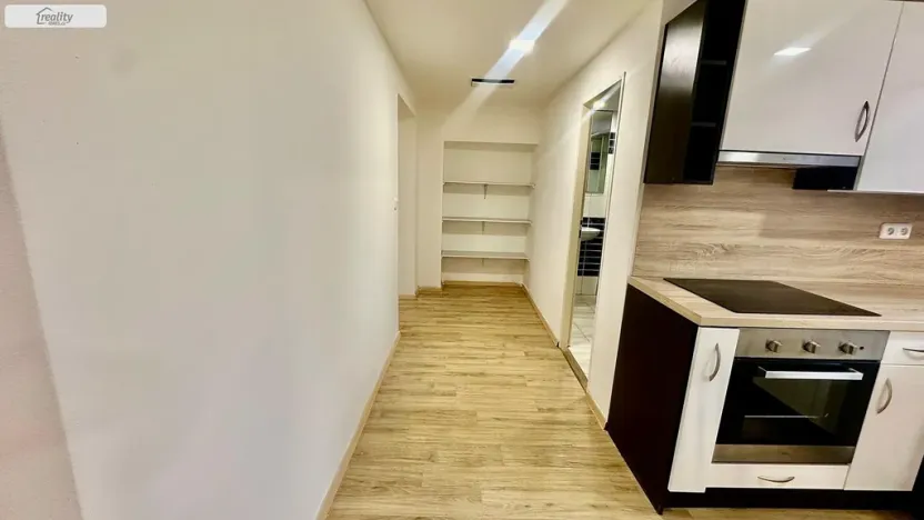 Prodej bytu 2+1, Brno - Komárov, Slunná, 59 m2