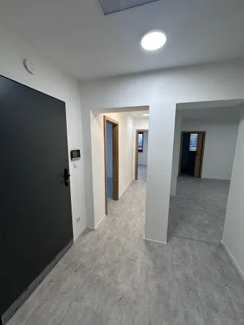 Pronájem bytu 4+kk, Ostrava - Poruba, V Zahradách, 96 m2