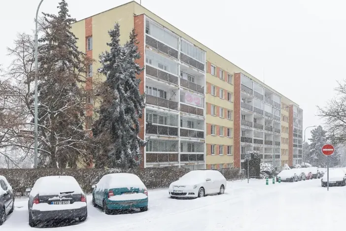 Pronájem bytu 2+kk, Praha - Hostivař, Golfová, 40 m2