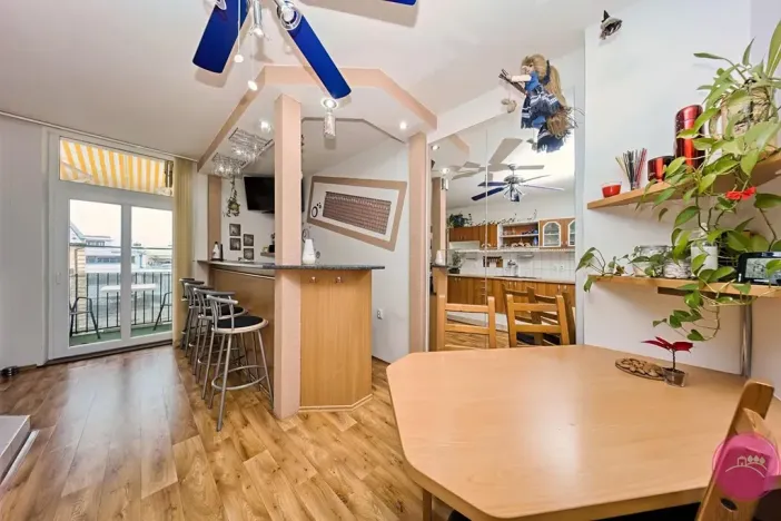 Prodej bytu 3+1, Olomouc, Palackého, 127 m2