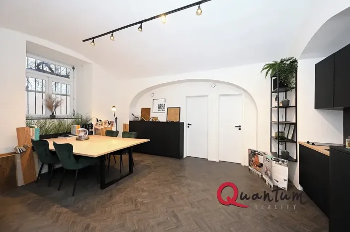 Pronájem kanceláře, Praha - Smíchov, Na Plzeňce, 47 m2