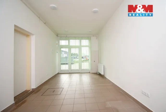 Prodej kanceláře, Hradec Králové - Slezské Předměstí, Vážní, 290 m2