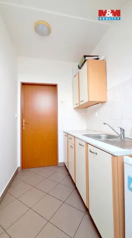 Prodej kanceláře, Hradec Králové - Slezské Předměstí, Vážní, 290 m2