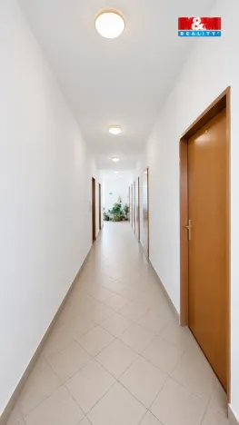 Prodej kanceláře, Hradec Králové - Slezské Předměstí, Vážní, 290 m2
