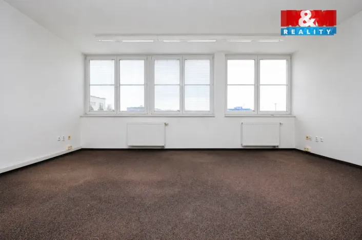 Prodej kanceláře, Hradec Králové - Slezské Předměstí, Vážní, 290 m2