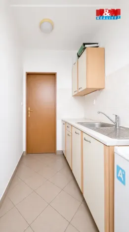 Prodej kanceláře, Hradec Králové - Slezské Předměstí, Vážní, 290 m2