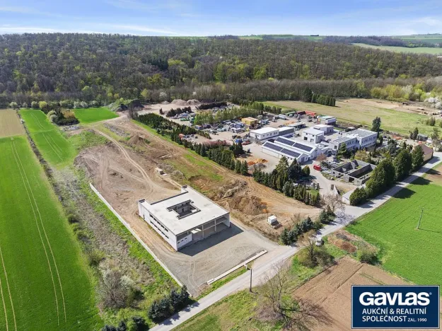 Prodej kanceláře, Želešice, Šlechtitelská, 1693 m2