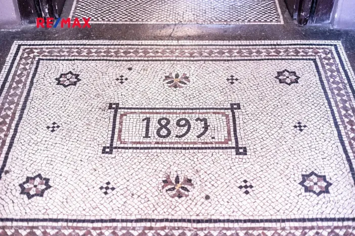 Prodej bytu 2+kk, Praha - Staré Město, Křižovnická, 71 m2