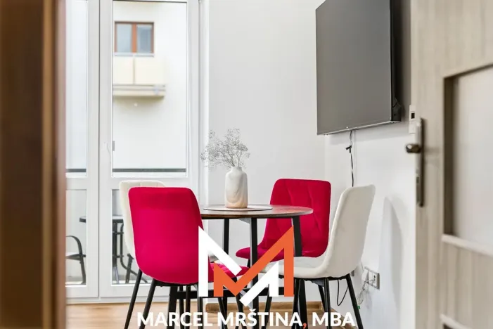 Prodej bytu 2+kk, Náchod, Ruská, 52 m2