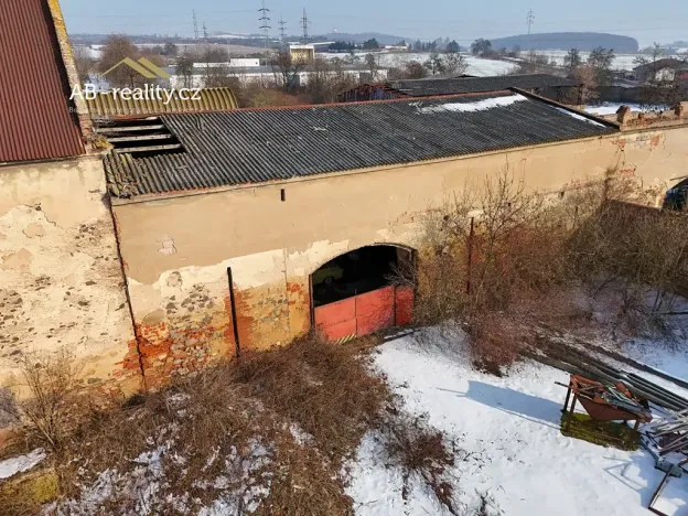 Prodej komerčního pozemku, Zabrušany, 3781 m2