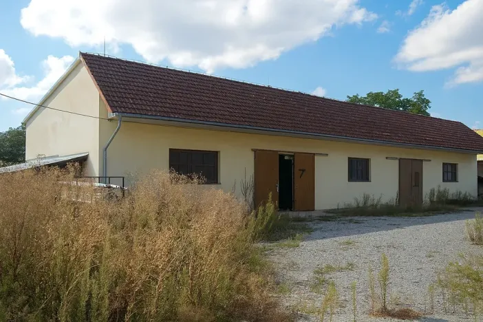 Prodej výrobních prostor, Městec Králové, Palackého, 1826 m2