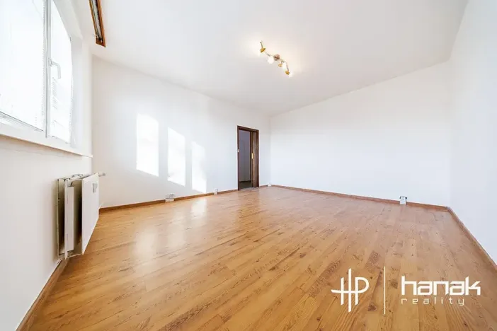 Prodej bytu 3+1, Olomouc, Družební, 78 m2