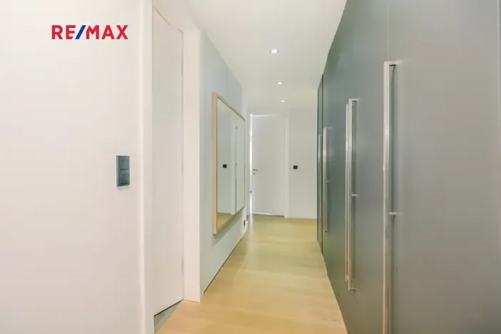 Prodej atypického bytu, Pardubice, Nerudova, 160 m2