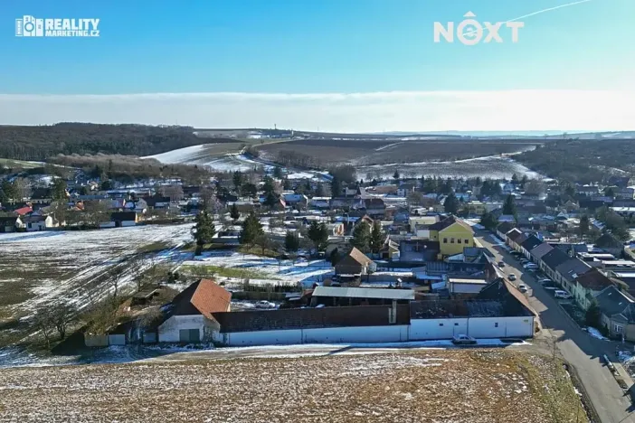 Prodej výrobních prostor, Hlubočany, 800 m2