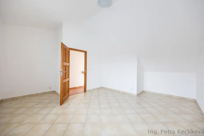 Pronájem bytu 2+kk, Brno - Líšeň, Štítného, 56 m2