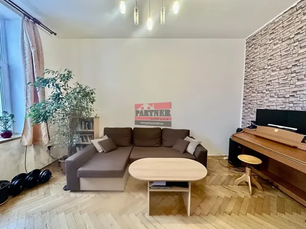 Pronájem bytu 2+kk, Tábor, Husovo nám., 70 m2