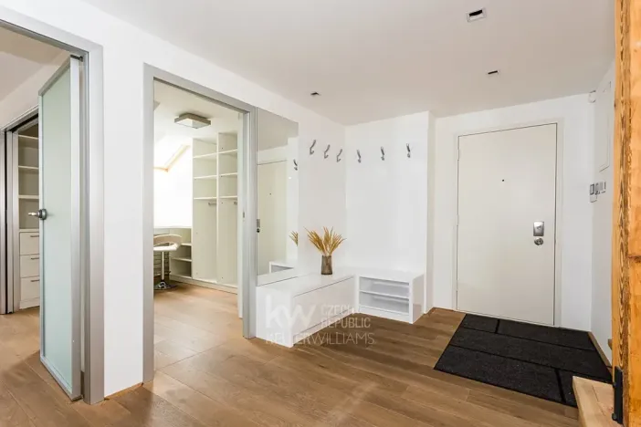 Prodej bytu 5+kk, Praha - Bubeneč, Jaselská, 192 m2