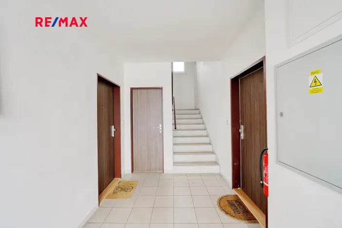 Prodej bytu 4+kk, Vochov, 78 m2