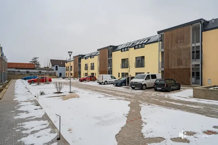 Prodej podílu bytu 3+kk, Přezletice, Zahradní, 148 m2