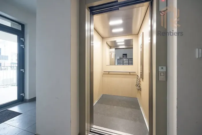 Prodej bytu 2+kk, Praha - Sobín, Želetická, 51 m2